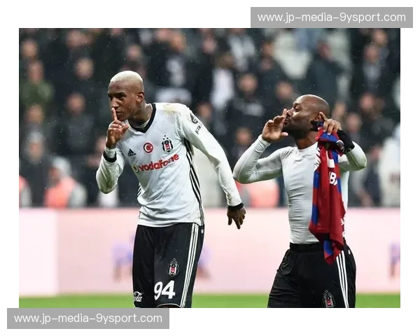 分析欧联：用数据与故事重塑你的赛场视角